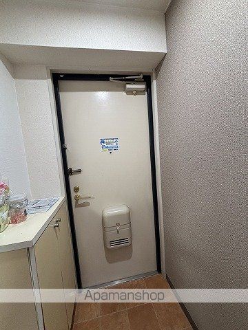 広島電鉄宇品線 宇品四丁目駅 徒歩4分 5階建 築34年の玄関写真