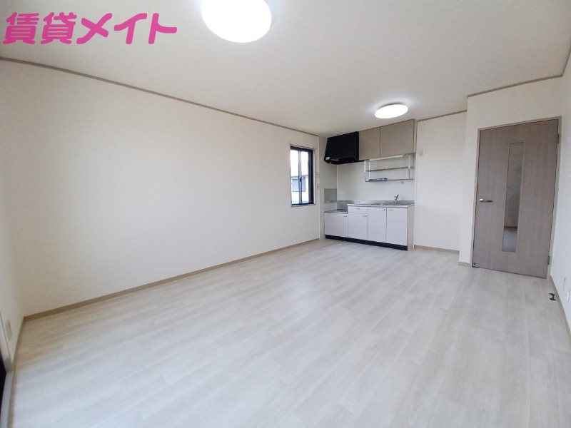 居室・リビング　同タイプの部屋写真です