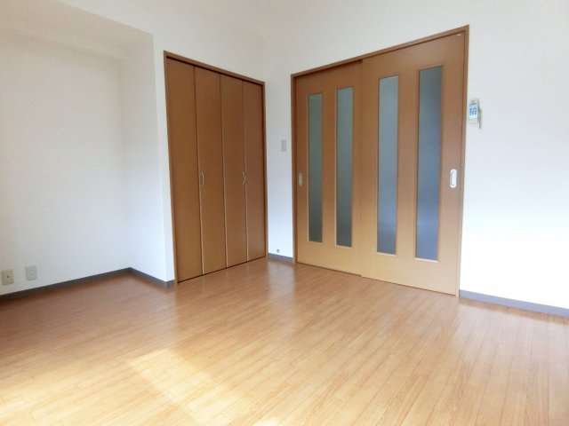 居室・リビング　詳細は、RISUMO江坂本店→06-6155-7137まで♪