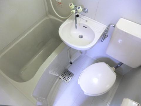 ビブレⅠ　バス・シャワールーム　ユニットバス