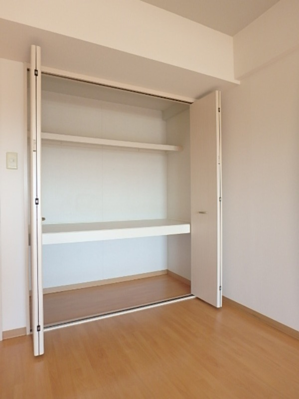 収納　図面と現状に相違がある場合には現状を優先