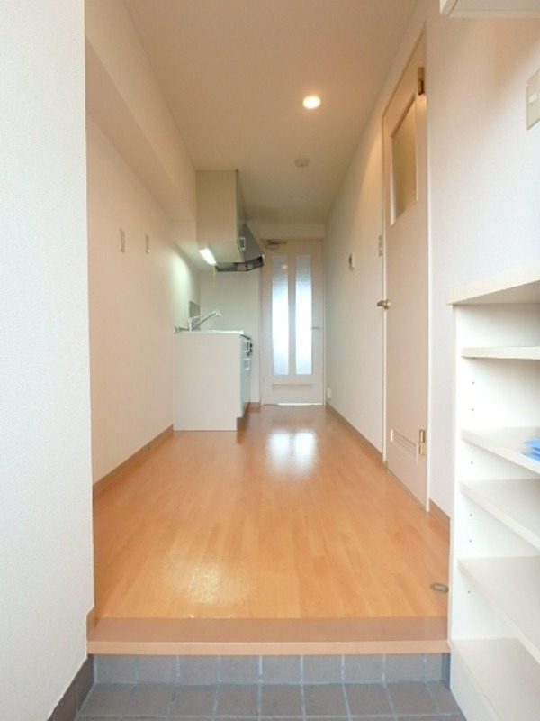 玄関　図面と現状に相違がある場合には現状を優先