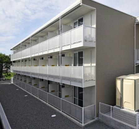 バルコニー　備品や設備仕様は号室等により異なります現地をご確認下さい。