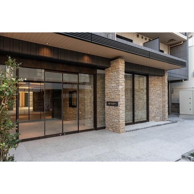 エントランス　清潔なエントランスです