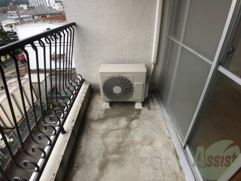 バルコニー　バルコニーも広くて、開放感ありますね。