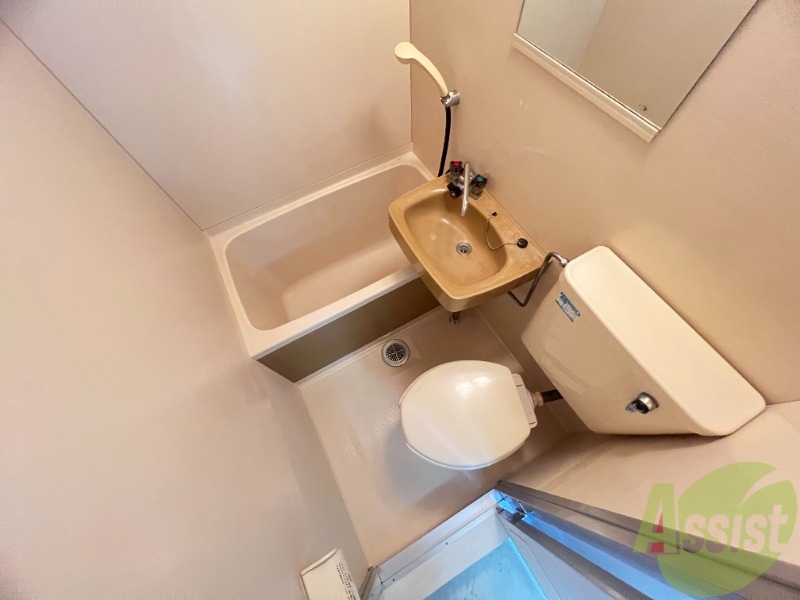 バス・シャワールーム