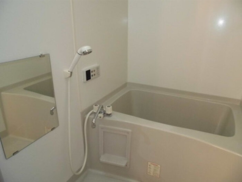 バス・シャワールーム　図面と現状に相違がある場合には現状を優先