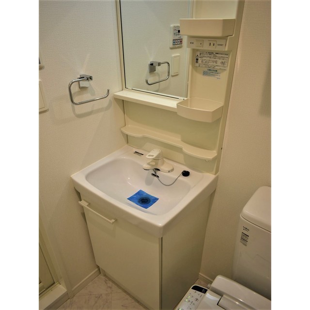 洗面設備　広い洗面スペース