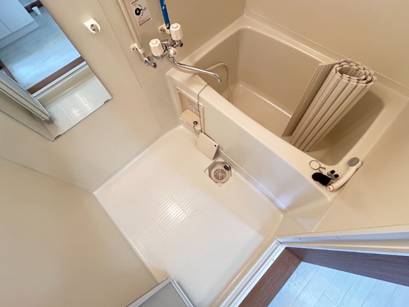 バス・シャワールーム　浴室