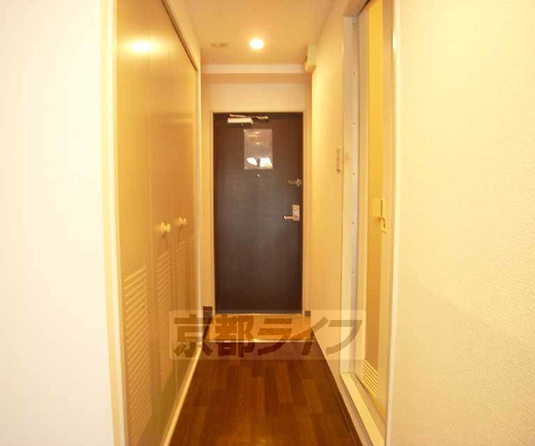 玄関　広い玄関です。