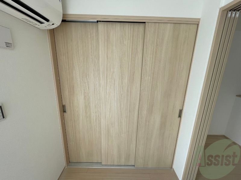 収納　収納スペースはこんな感じで大きさは十分ありますね。