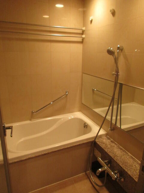 バス・シャワールーム　別部屋参考写真