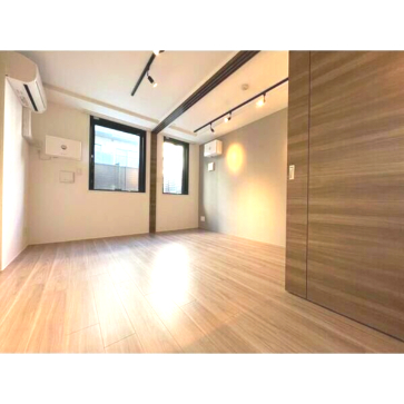 居室・リビング　※別部屋参考写真