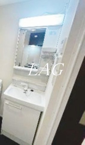 洗面設備　独立洗面台です。