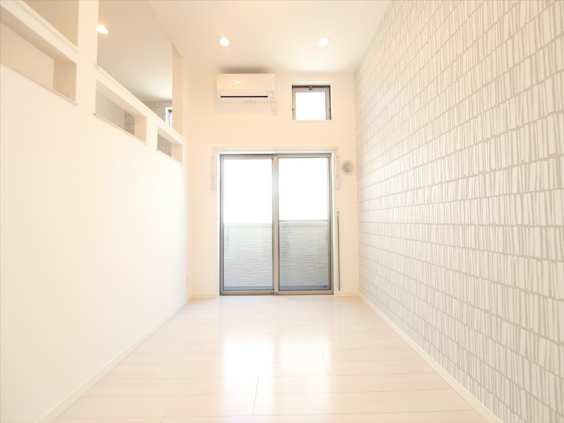 バルコニー　洋室6帖　ロフト6.3帖（収納としても寝室としても使えます）