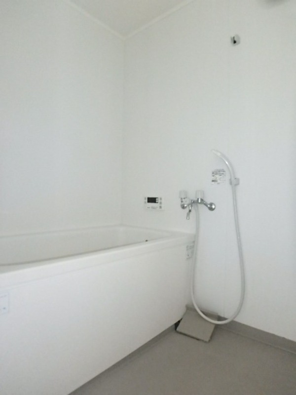 バス・シャワールーム　図面と現状に相違がある場合には現状を優先