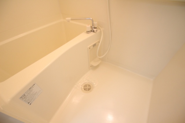 バス・シャワールーム　※別室の参考写真の為、現況優先です。