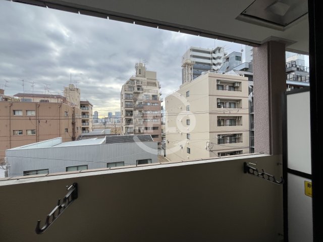 バルコニー　エテルノヨシダ　バルコニー