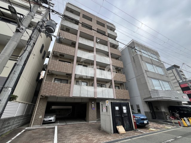 建物外観　エテルノヨシダ　外観