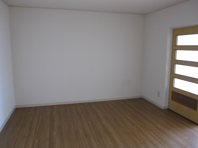 居室・リビング　南向きに2部屋あります