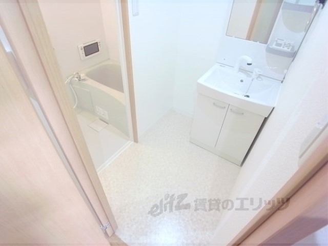 洗面設備　※同シリーズの別物件写真となります。