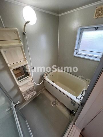 バス・シャワールーム　お風呂です