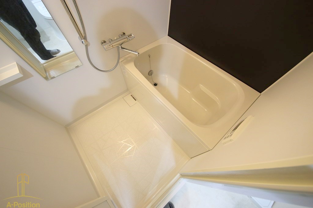 バス・シャワールーム　JESUS SQUARE nipponbashi