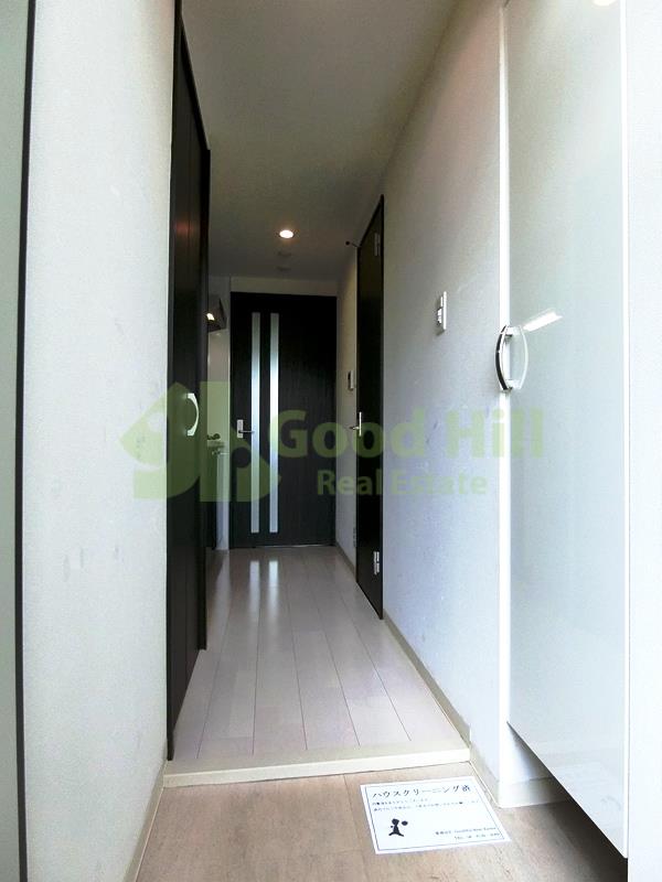 玄関　レグゼスタ福島II