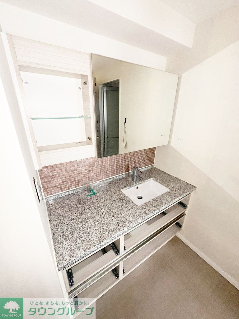 洗面設備　バルコニー