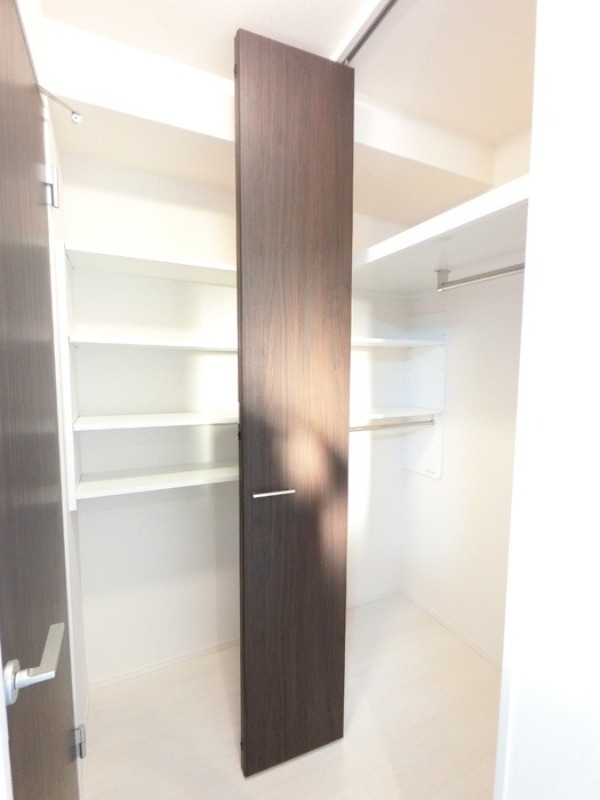 収納　図面と現状に相違がある場合には現状を優先