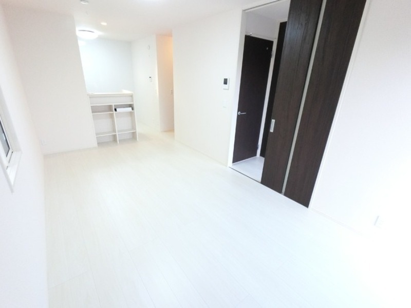 居室・リビング　図面と現状に相違がある場合には現状を優先