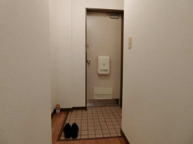 玄関　参考・別室