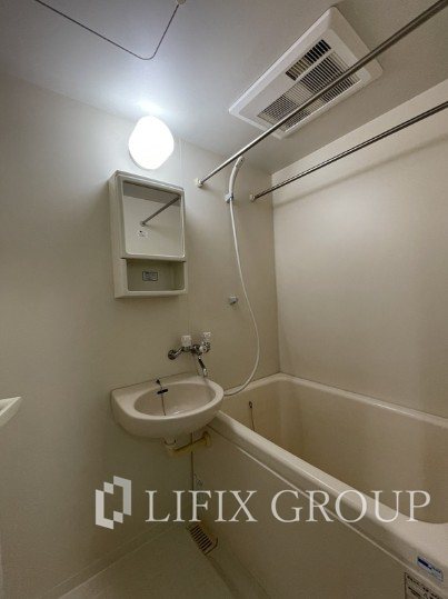 バス・シャワールーム　風呂