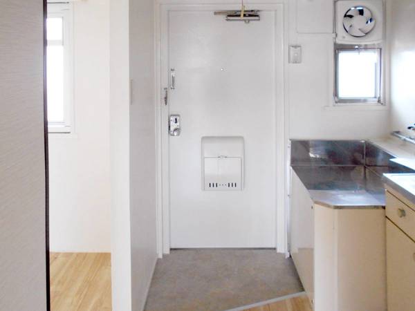 玄関　ビレッジハウスの同一物件・同一タイプの間取りの写真です