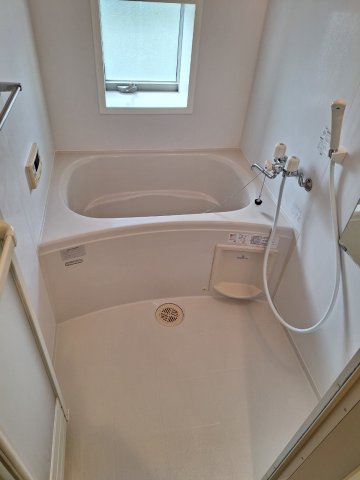 バス・シャワールーム　反転タイプの写真です