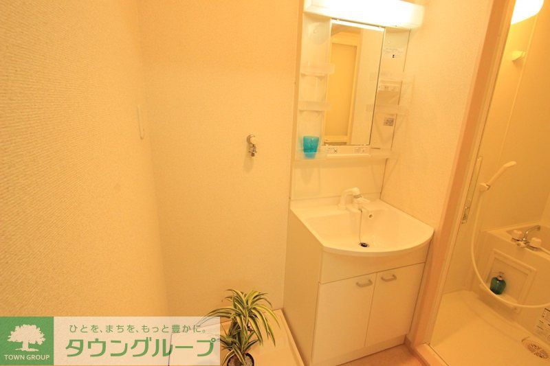 洗面設備　モデルルーム写真（家具や小物等は付属致しません）