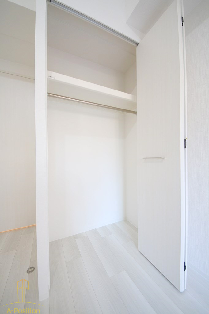 収納　エスリード大阪STATION