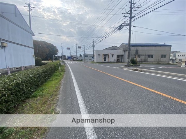 その他　前面道路（その他）まで0m