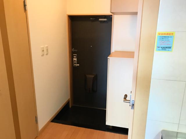 玄関　玄関