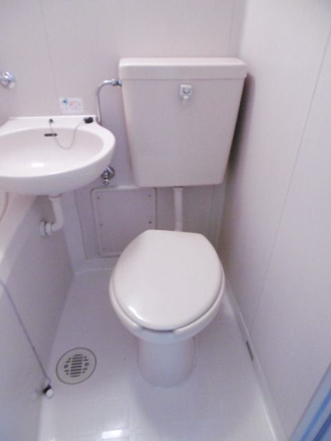 トイレ　★清潔感のあるトイレです★