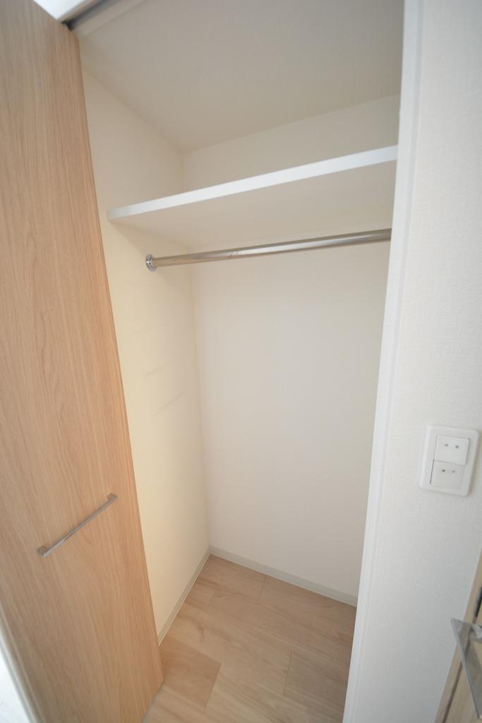 収納　プレサンス大阪城公園ネクサス　クローゼット