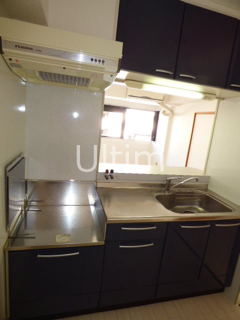 キッチン　別部屋のお写真です。ご参考までに！