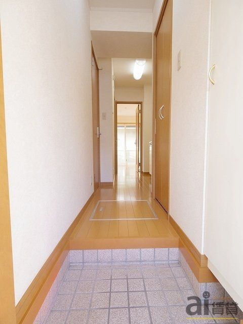 玄関　※写真同仕様※