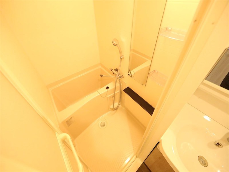 バス・シャワールーム　バスルーム　浴室暖房乾燥機付き