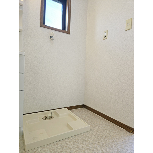 その他　洗濯機置き場