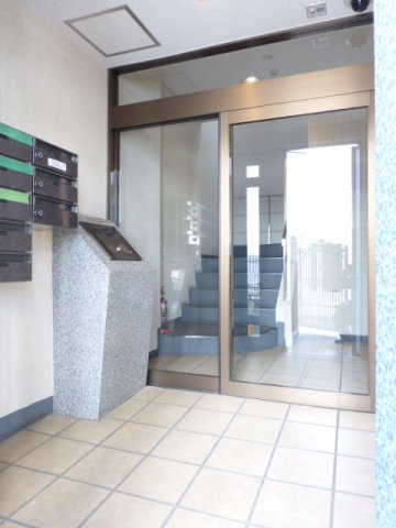 エントランス　エントランス