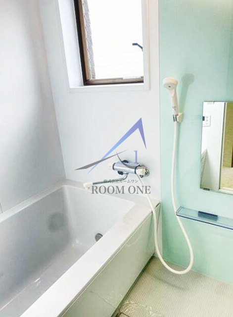 バス・シャワールーム　お風呂です。