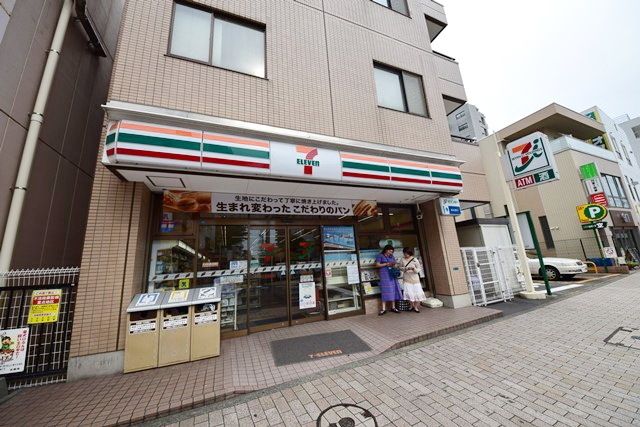 コンビニ　セブンイレブン大和駅前店（コンビニ）まで349m