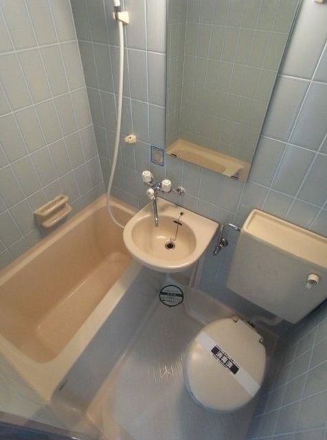 バス・シャワールーム　浴室