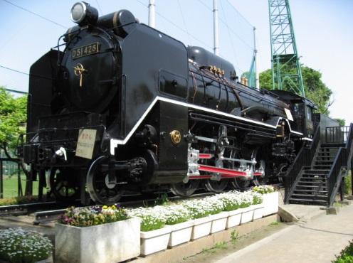 公園　東調布公園（公園）まで647m